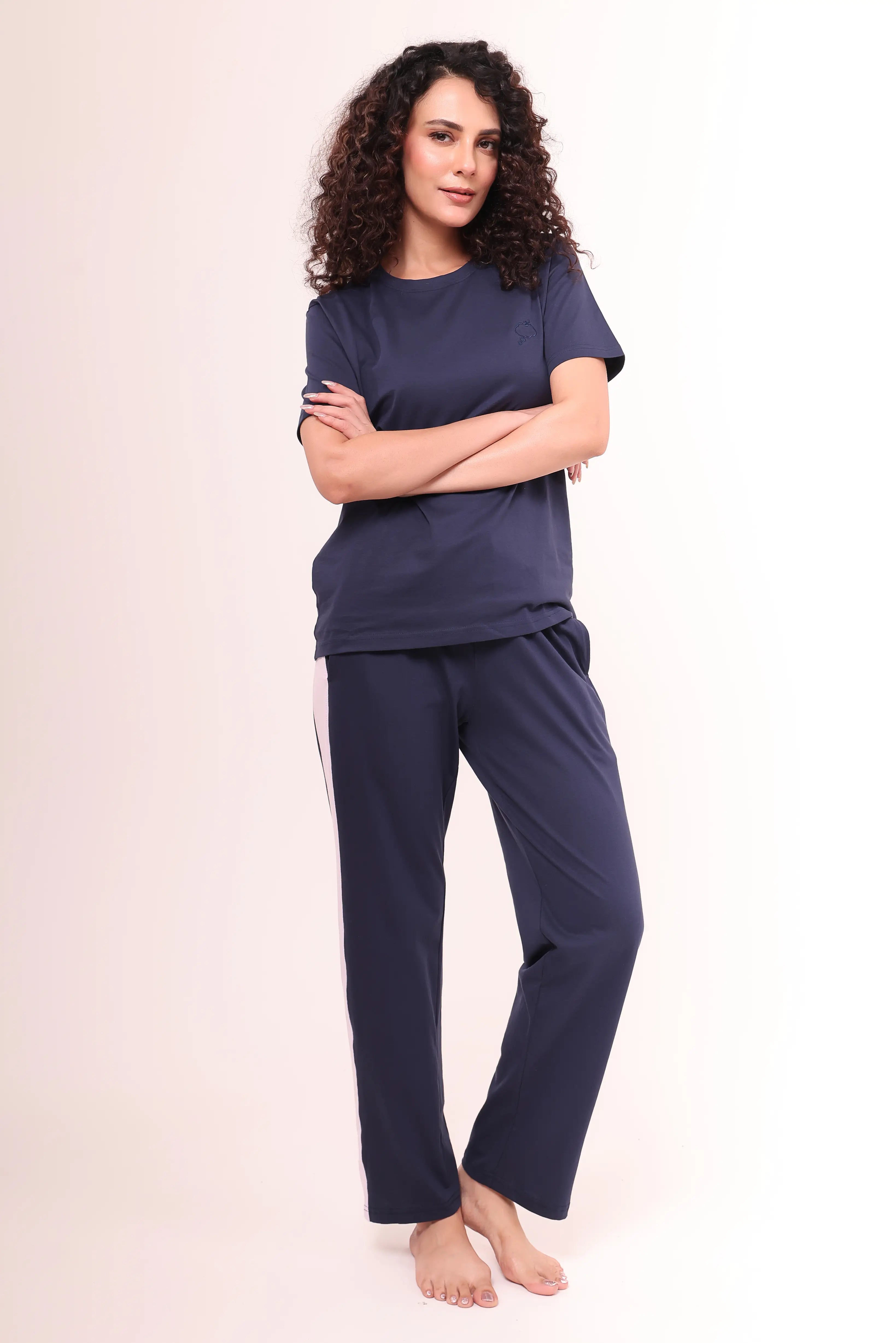 Basic Navy Round-Neck Tee