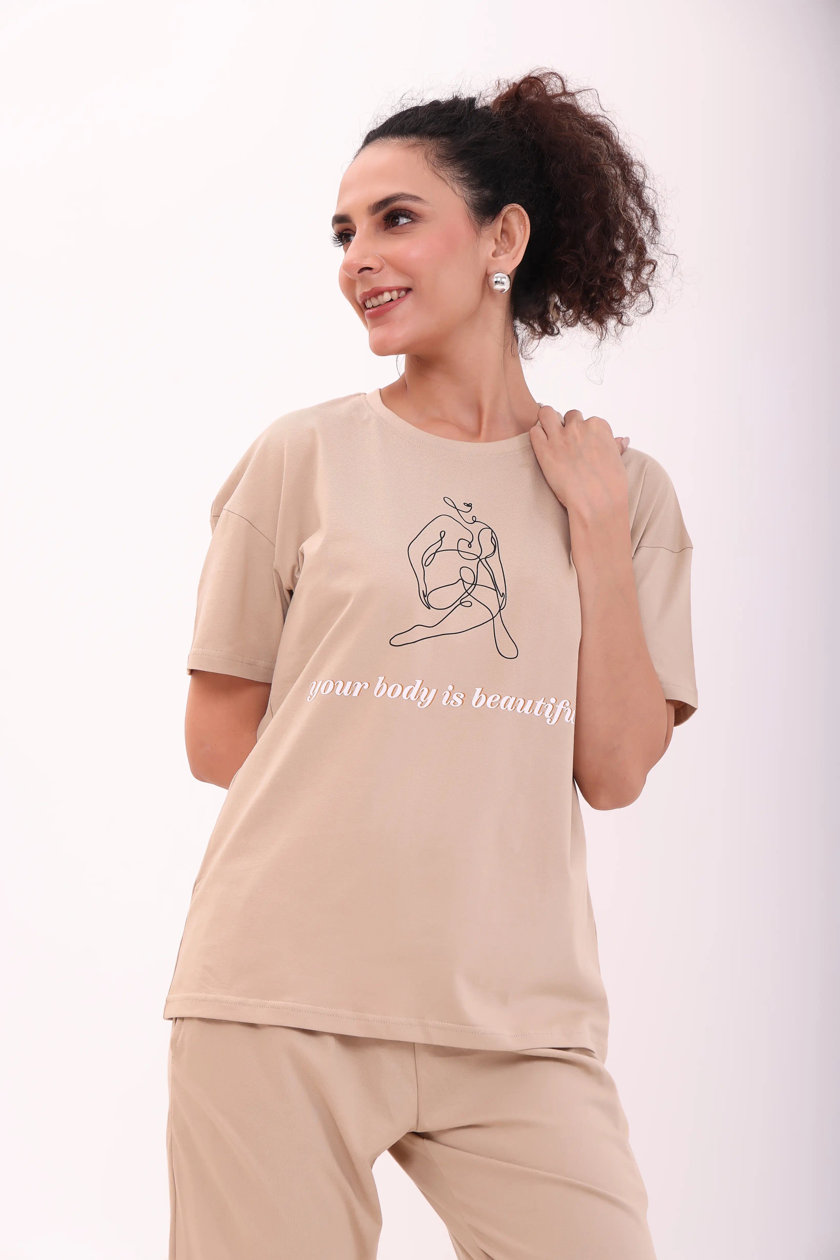 Sand Over-sized Printed Tee