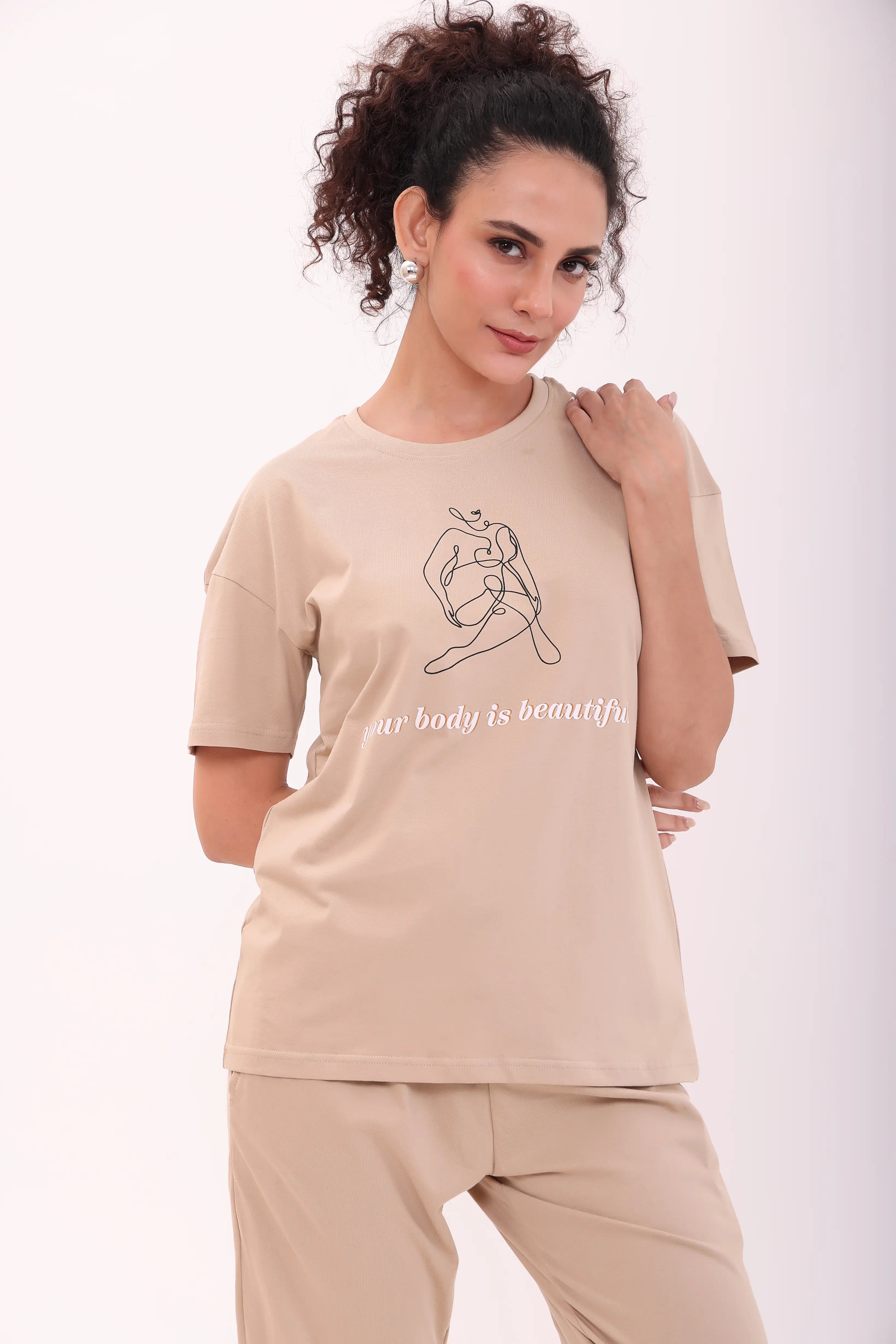 Sand Over-sized Printed Tee