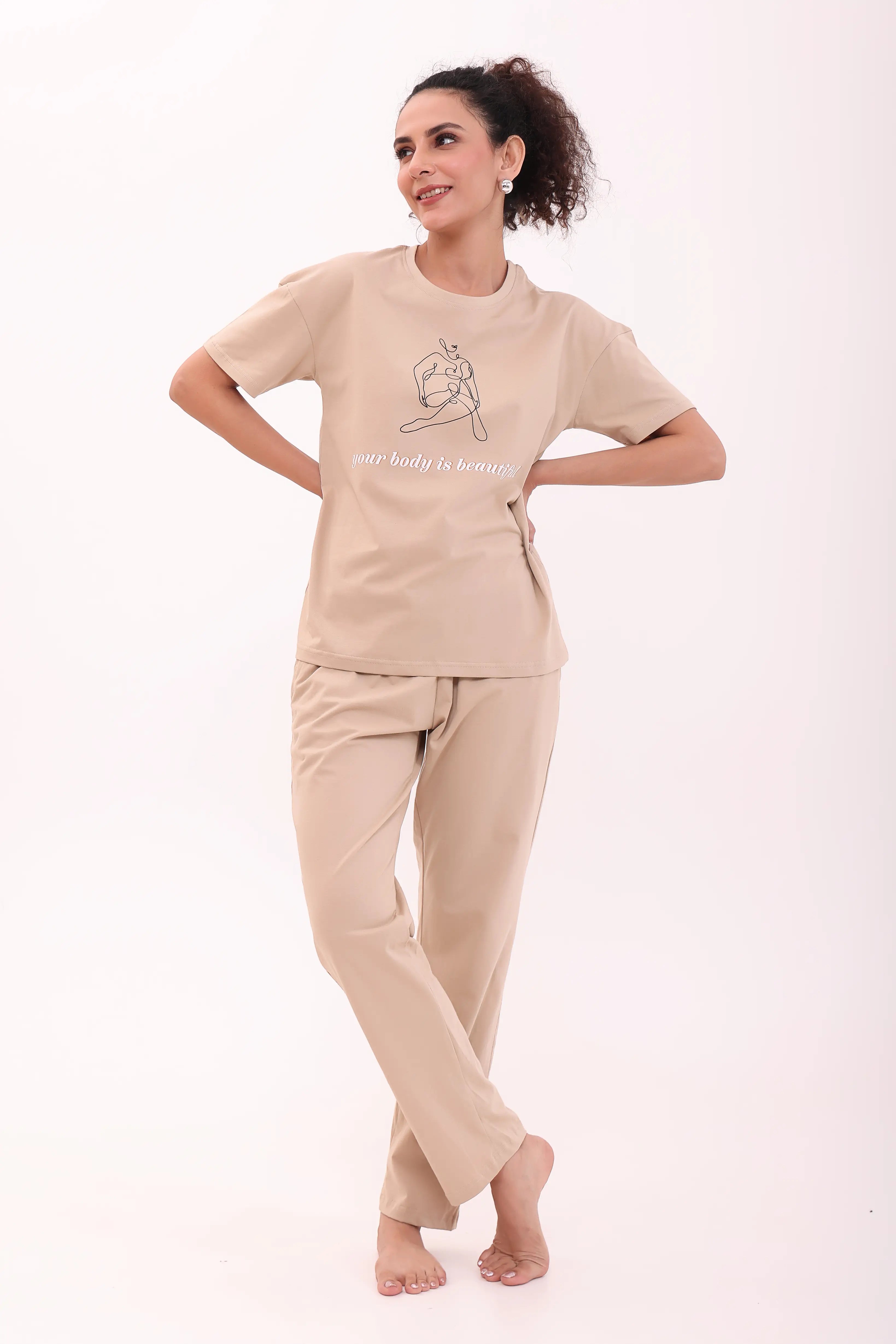 Sand Over-sized Printed Tee