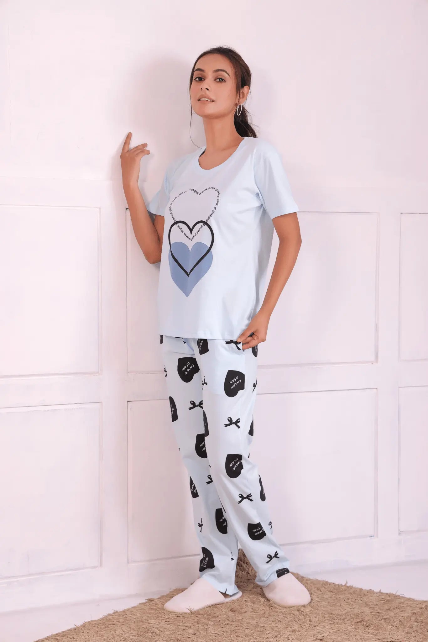 Bows and Hearts T-shirt Pyjama Set - NapStory
